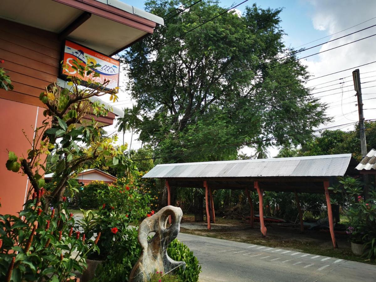 Subsavet Village Ko Pha Ngan Buitenkant foto