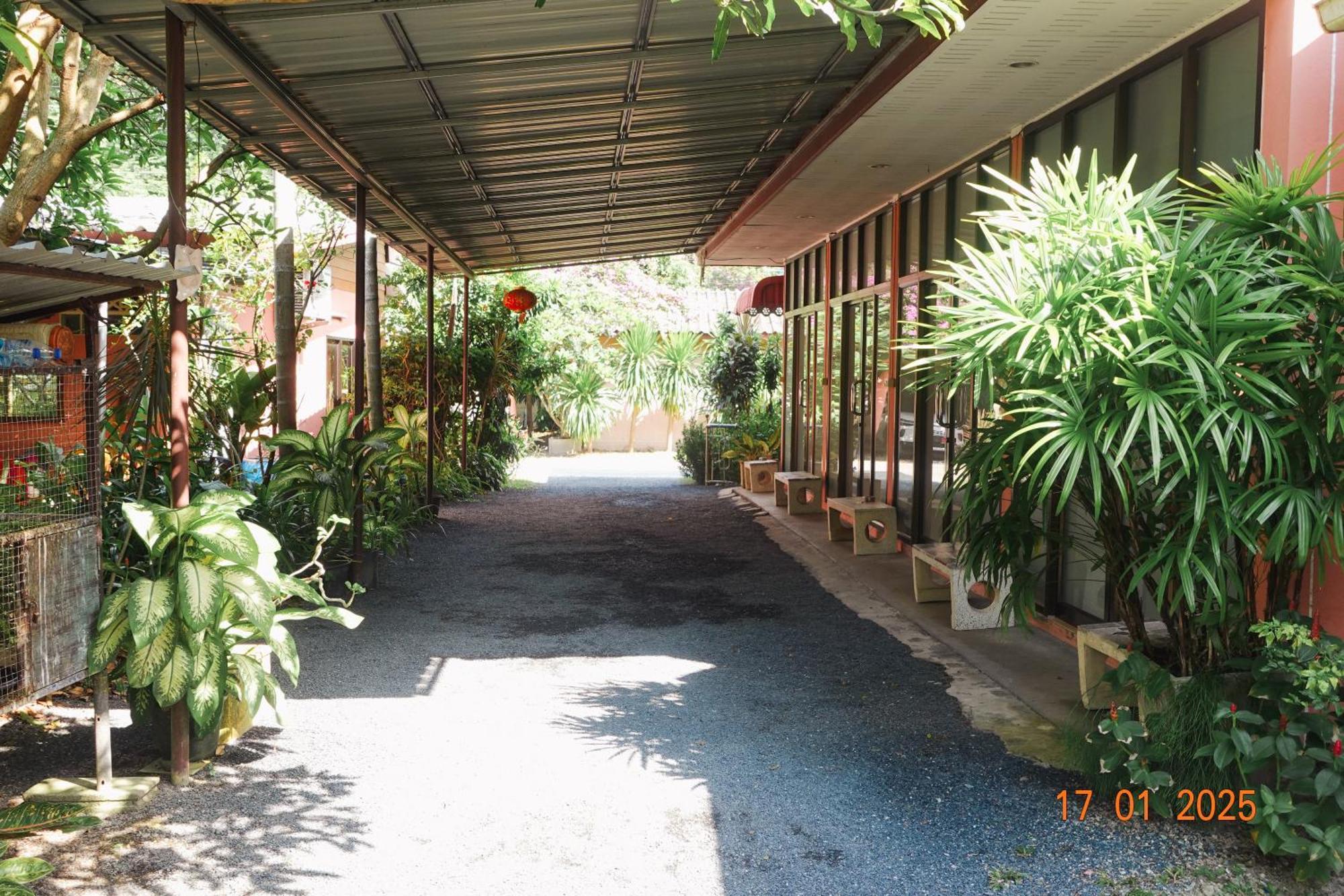 Subsavet Village Ko Pha Ngan Buitenkant foto